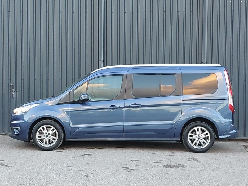 Used Ford Grand Tourneo Connect 2019 for sale - 76651885: Photo 4