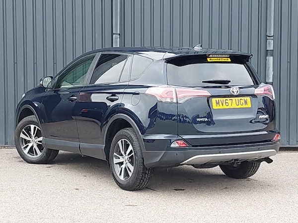 Used Toyota RAV4 2017 for sale - 76269011: Photo 3
