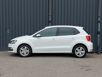 Used Volkswagen Polo 2017 for sale - 76325663: Photo 4