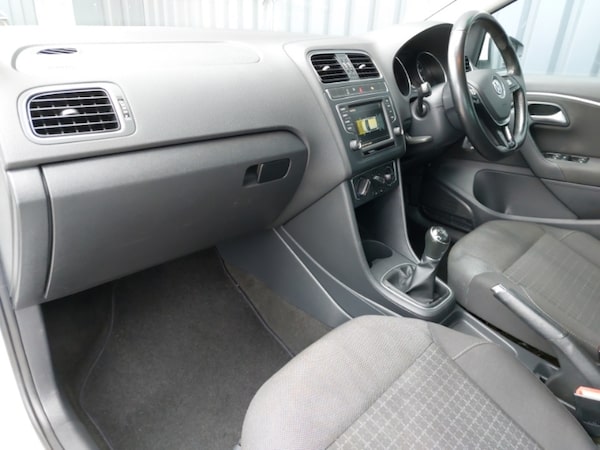 Used Volkswagen Polo 2017 for sale - 76325663: Photo 5