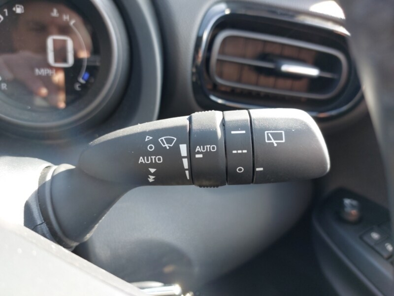 Used Toyota Yaris 2024 for sale - 77933250: Photo 17