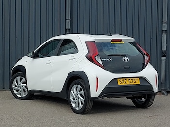 Used Toyota Aygo X 2023 for sale - 76145418: Photo 3