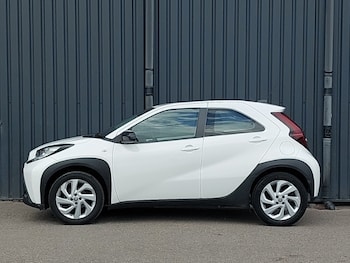 Used Toyota Aygo X 2023 for sale - 76145418: Photo 4