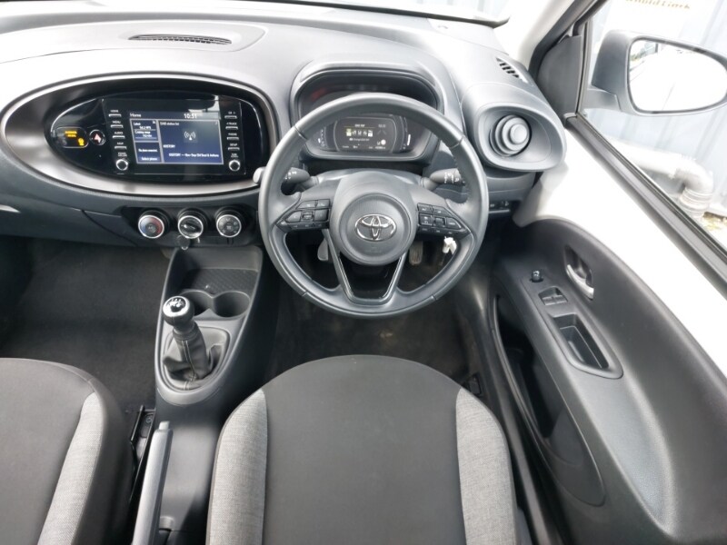 Used Toyota Aygo X 2023 for sale - 76145418: Photo 7
