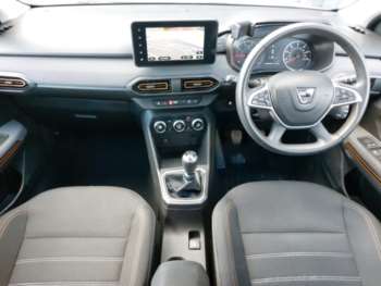 Used Dacia Sandero Stepway 2022 for sale - 74737597: Photo