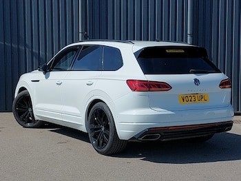 Used Volkswagen Touareg 2023 for sale - 78364821: Photo