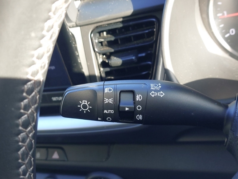 Used Kia Stonic 2021 for sale - 77126425: Photo 16