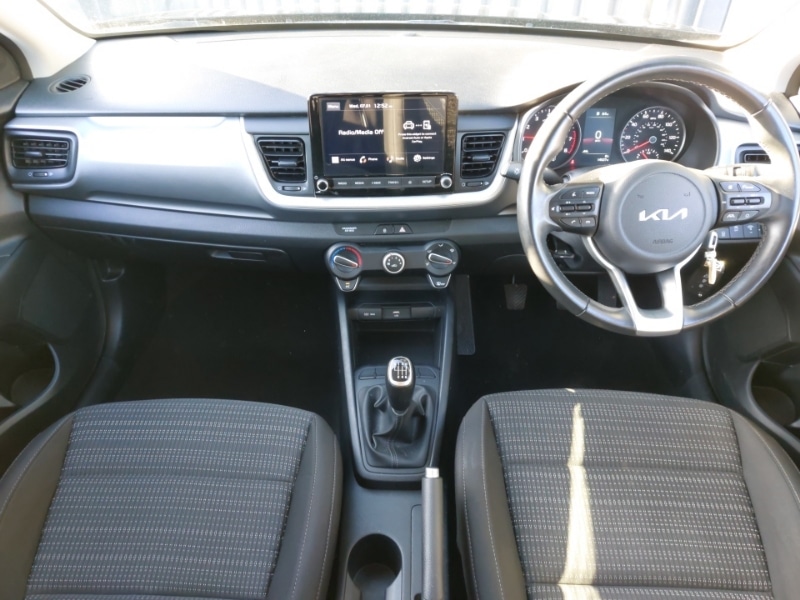 Used Kia Stonic 2021 for sale - 77126425: Photo 2