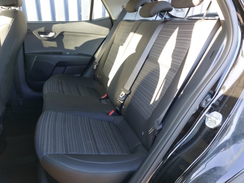 Used Kia Stonic 2021 for sale - 77126425: Photo 6