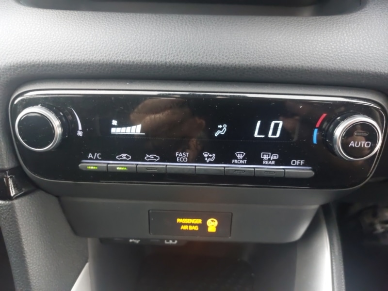 Used Toyota Yaris 2024 for sale - 76195861: Photo 15