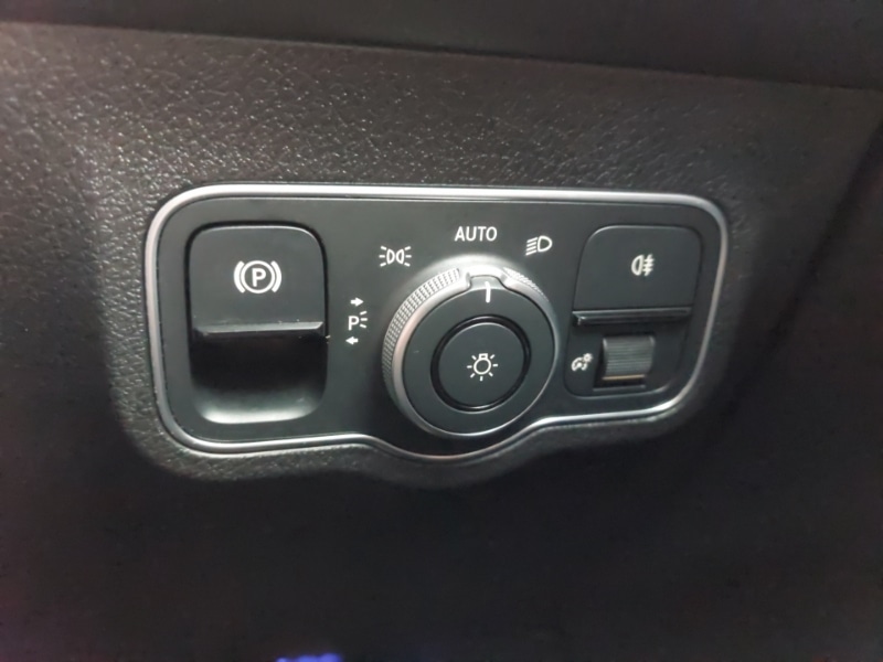 Used Mercedes-Benz GLB 2023 for sale - 77004716: Photo 14