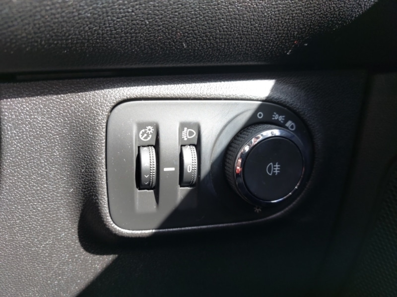 Used Vauxhall ADAM 2017 for sale - 78203375: Photo 15