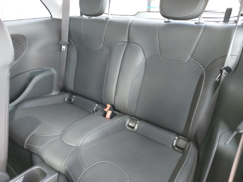 Used Vauxhall ADAM 2017 for sale - 78203375: Photo 6