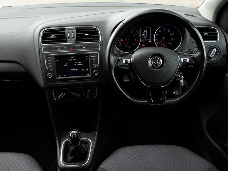 Used Volkswagen Polo 2017 for sale - 77999932: Photo 7