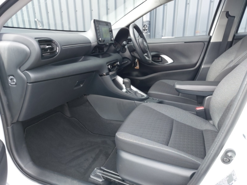 Used Toyota Yaris 2023 for sale - 77652067: Photo 5