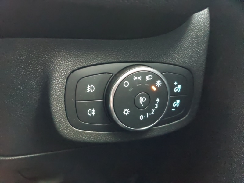 Used Ford Fiesta 2019 for sale - 77201877: Photo 13