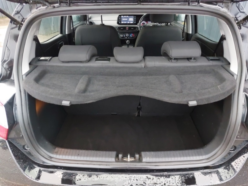 Used Hyundai i10 2023 for sale - 78089184: Photo 8