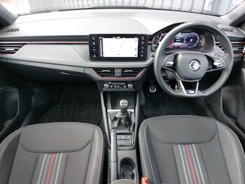 Used Skoda Kamiq 2024 for sale - 76465143: Photo