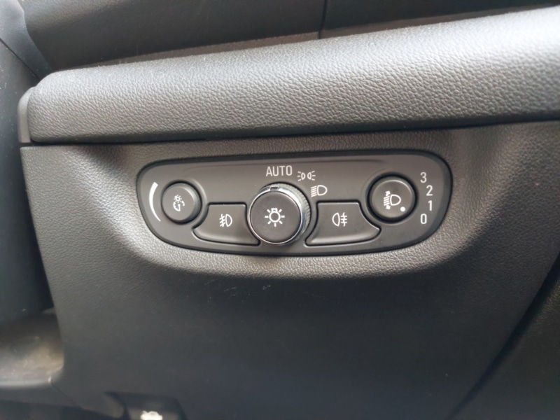 Used Vauxhall Insignia 2019 for sale - 78164107: Photo 13