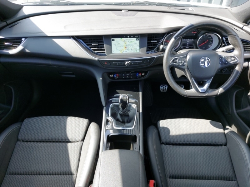 Used Vauxhall Insignia 2019 for sale - 78164107: Photo 2