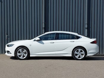 Used Vauxhall Insignia 2019 for sale - 78164107: Photo