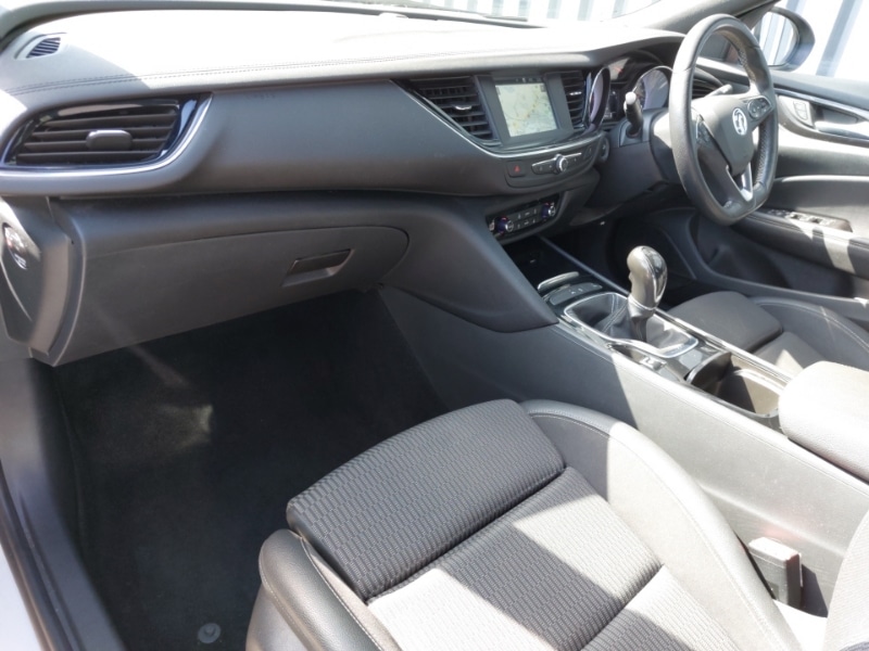 Used Vauxhall Insignia 2019 for sale - 78164107: Photo 5