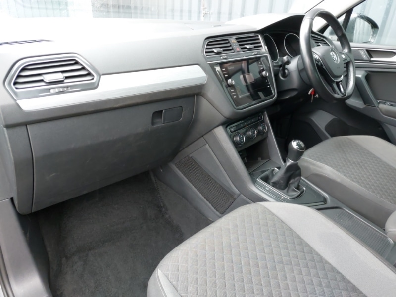 Used Volkswagen Tiguan 2018 for sale - 77632776: Photo 5