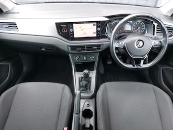 Used Volkswagen Polo 2019 for sale - 79006683: Photo