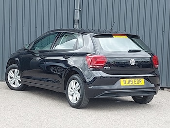 Used Volkswagen Polo 2019 for sale - 79006683: Photo