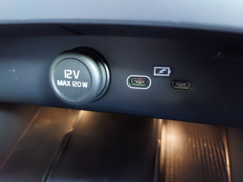 Used Volvo XC40 2024 for sale - 76325692: Photo 16