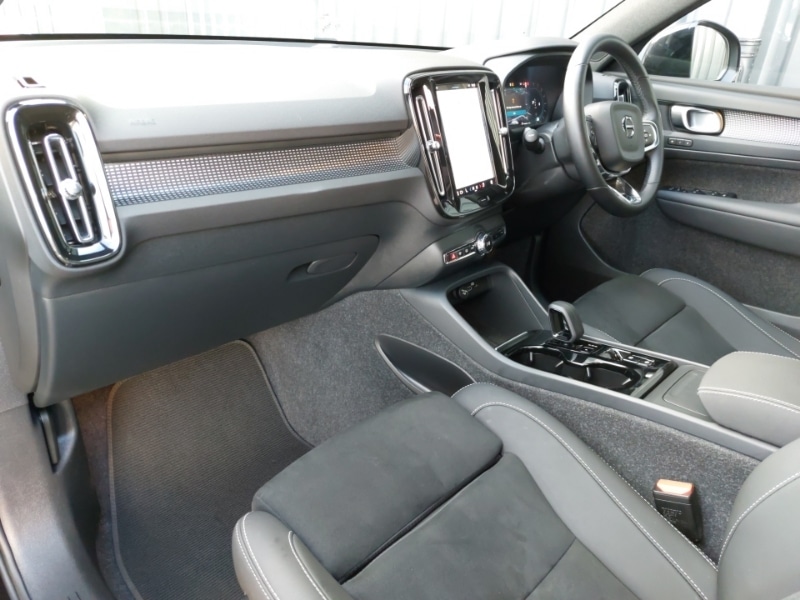 Used Volvo XC40 2024 for sale - 76325692: Photo 5