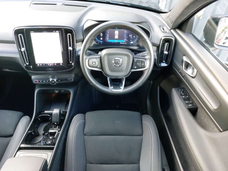 Used Volvo XC40 2024 for sale - 76325692: Photo 7