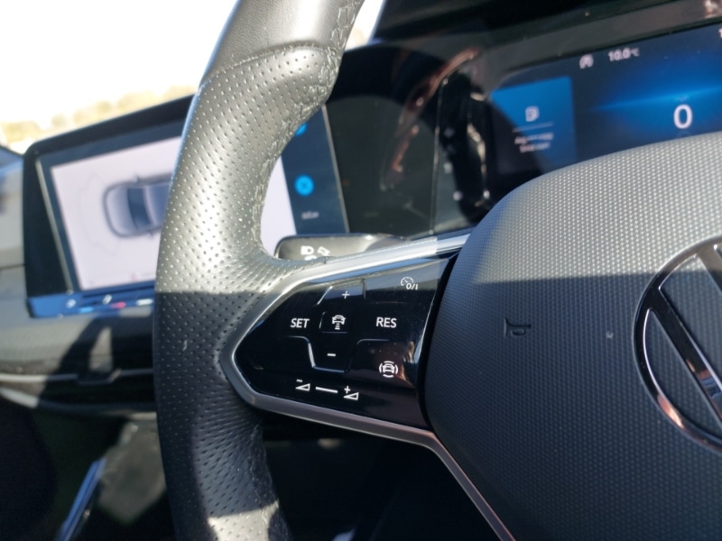 Used Volkswagen Golf 2024 for sale - 76543863: Photo 15