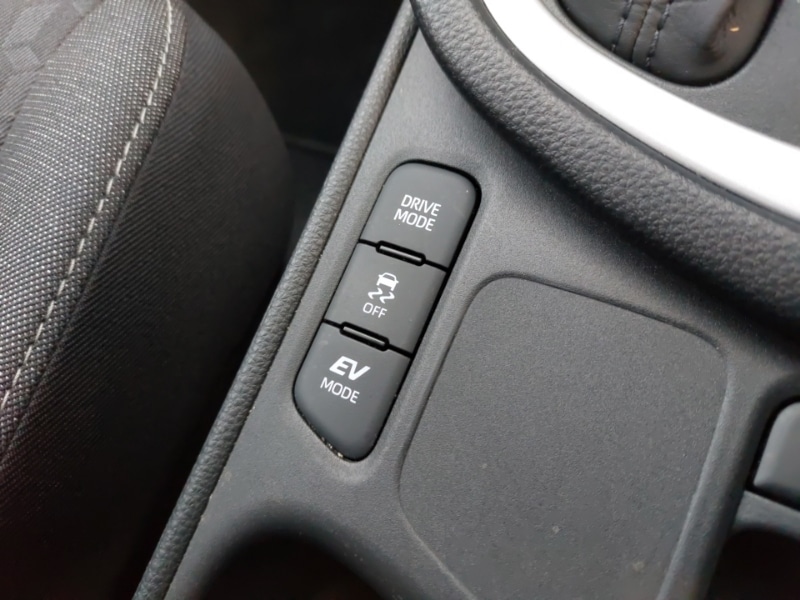 Used Toyota Yaris 2022 for sale - 76749197: Photo 18