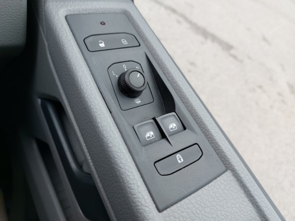 Used Volkswagen Transporter 2022 for sale - 76150699: Photo 12