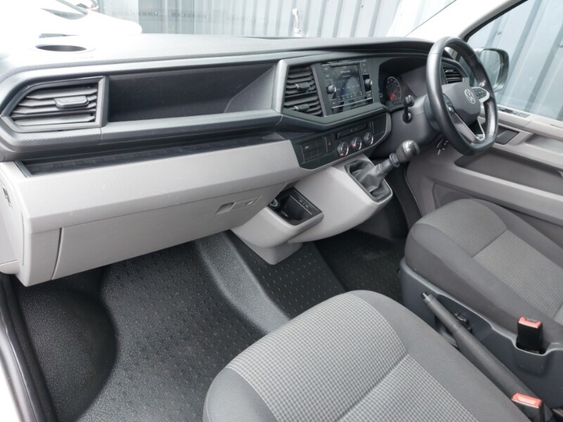 Used Volkswagen Transporter 2022 for sale - 76150699: Photo 5