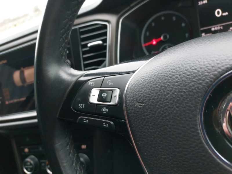 Used Volkswagen T-Roc 2018 for sale - 77357817: Photo 15