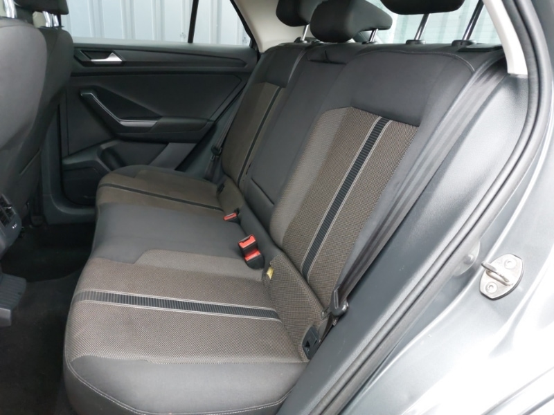 Used Volkswagen T-Roc 2018 for sale - 77357817: Photo 6