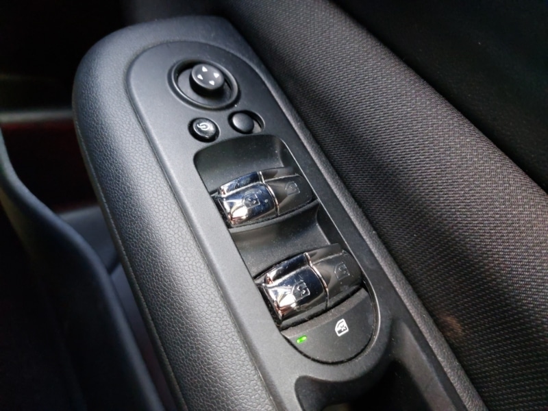 Used MINI Clubman 2018 for sale - 76397399: Photo 12