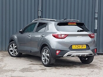 Used Kia Stonic 2024 for sale - 78546825: Photo