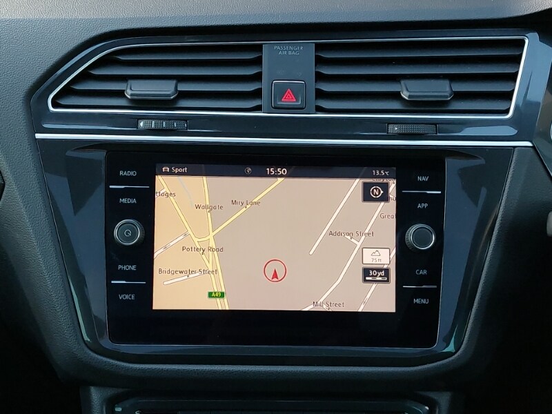 Used Volkswagen Tiguan 2018 for sale - 76699944: Photo 10