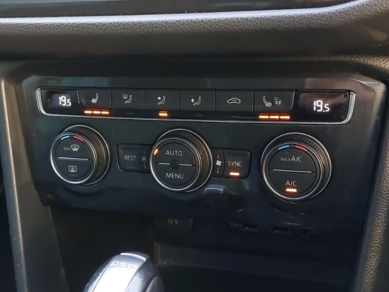 Used Volkswagen Tiguan 2018 for sale - 76699944: Photo 16