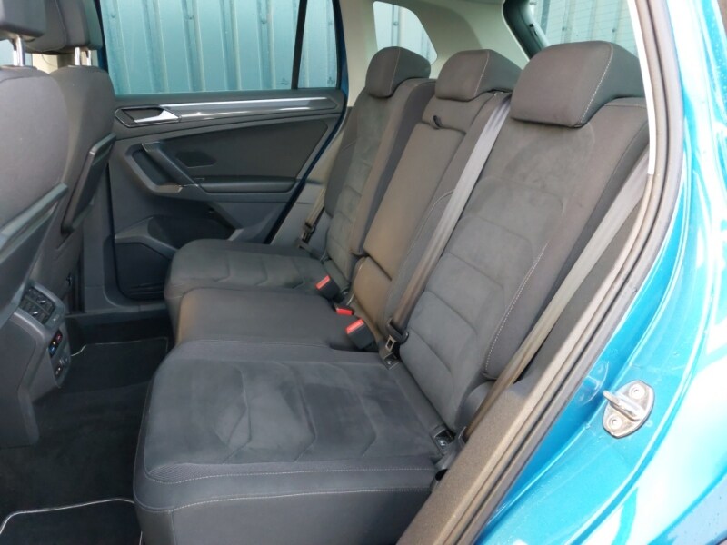 Used Volkswagen Tiguan 2018 for sale - 76699944: Photo 6