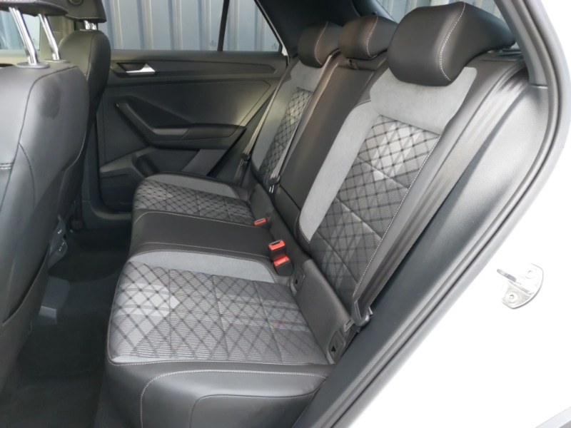 Used Volkswagen T-Roc 2023 for sale - 77299428: Photo 6