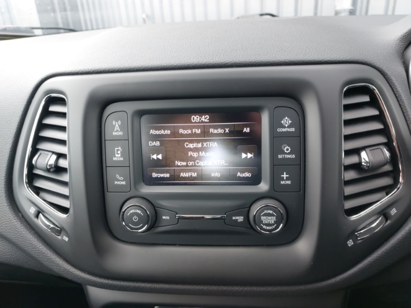 Used Jeep Compass 2018 for sale - 76354834: Photo 10