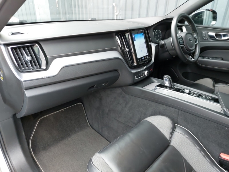 Used Volvo XC60 2019 for sale - 77448943: Photo 5