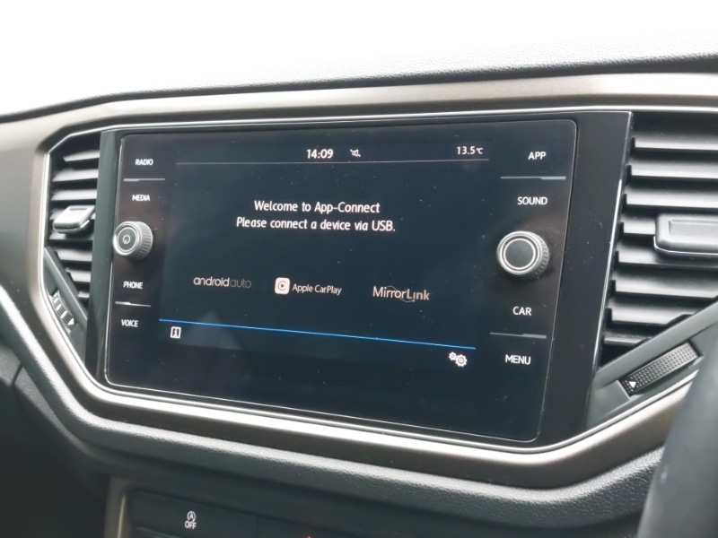 Used Volkswagen T-Roc 2018 for sale - 76924978: Photo 18