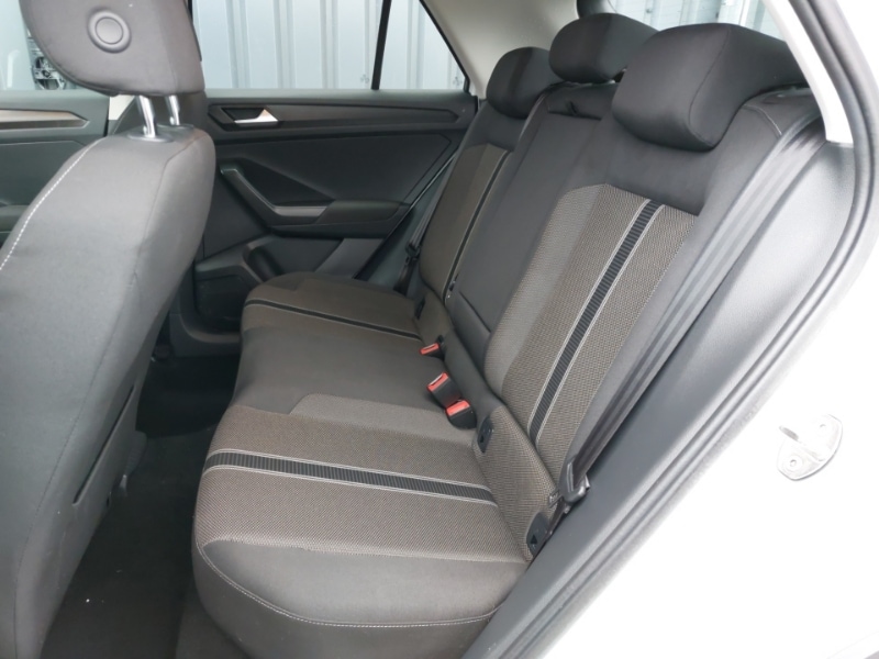 Used Volkswagen T-Roc 2018 for sale - 76924978: Photo 6