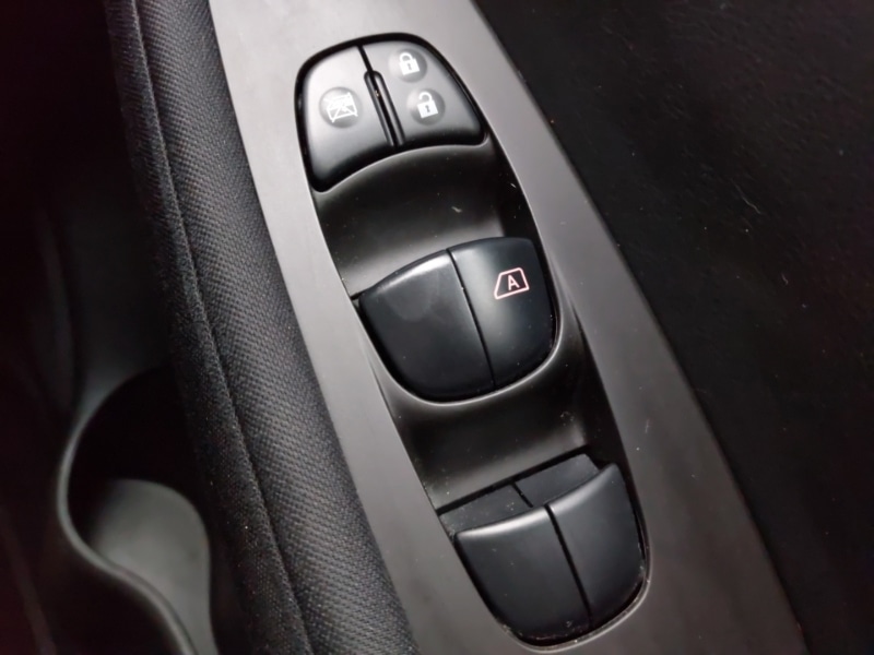 Used Nissan Leaf 2022 for sale - 77070432: Photo 12