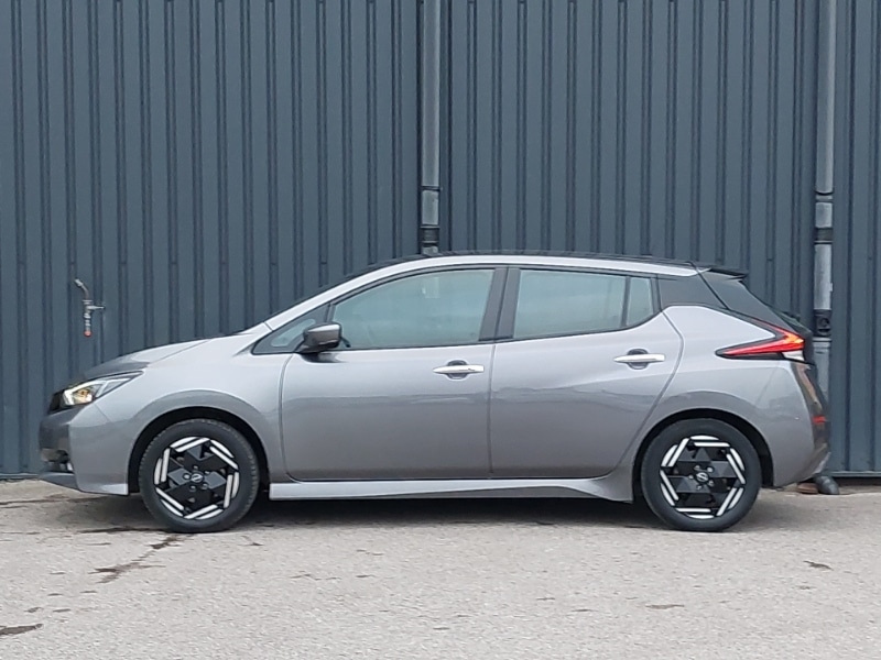Used Nissan Leaf 2022 for sale - 77070432: Photo 4
